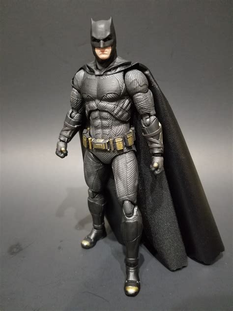 Medicom Mafex Justice League Batman