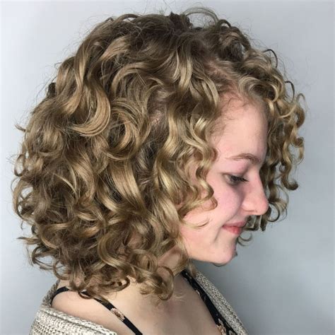 65 Different Versions Of Curly Bob Hairstyle Long Curly Bob Curly