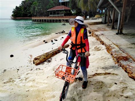 Consulta 1,598 fotos y videos de restoran makanan laut jeti tomados por miembros de tripadvisor. Snorkling Bersama Ikan Nemo Di Pulau Payar! Naik Bot Dari ...