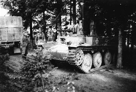 Panzer 38t World War Ii Tank World War Photos