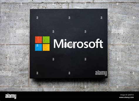 Microsoft Store Logo Stock Photo Alamy