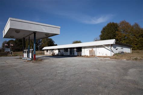Gas Stations — Forgotten Pieces of Georgia