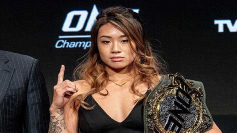 Angela Lee Net Worth 2022 Age Husband Parents Height Ufc Record