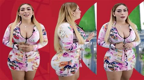 Hermosa Arely Hernandez Montenegro En Sexy Mini Falda Y Escote Licra Chica Del