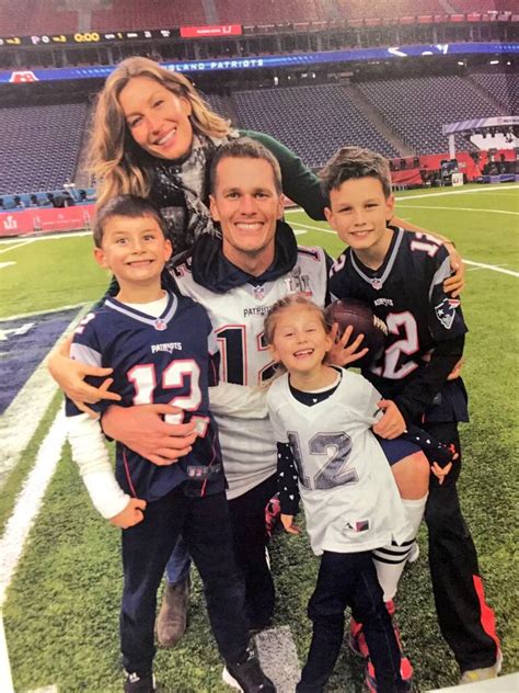 Read about tom brady's family, sons and daughter. The Secrets of Gisele Bündchen and Tom Brady's Love Story ...