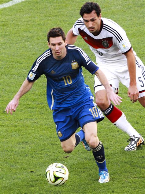 Filemessi In Germany And Argentina Face Off In The Final