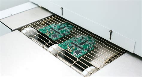 A printed circuit board (pcb) mechanically supports and electrically connects electrical or electronic components using conductive tracks. 5 Tips for Specifying PCB Hole Size Tolerance | Altium
