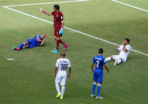 Giorgio chiellini | джорджио кьеллини © запись закреплена. Italy vs Uruguay Video Highlights, Score: Suarez ...