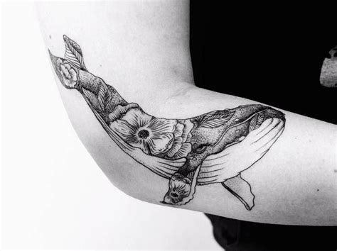 Small colorful whale tattoo design on ankle. 50 Majestic Whale Tattoo Designs - TattooBloq | Whale ...