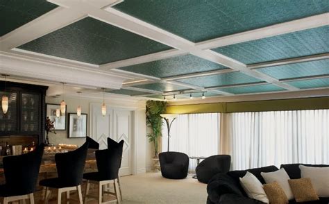 Even when looking up terms such as stippled ceiling or plaster texture ceiling yielded no results. How to Hide Popcorn Ceilings | Dans le Lakehouse