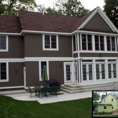 20 Siding Colors With Brown Roof Homyhomee