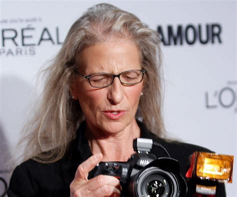 Annie Leibovitz Is A Portrait Photographer Best Known For Her Portraits Of Musicians Sportspeo