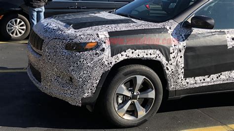 The 2019 Jeep Cherokee Looks Like The Jeep Compass Autoblog