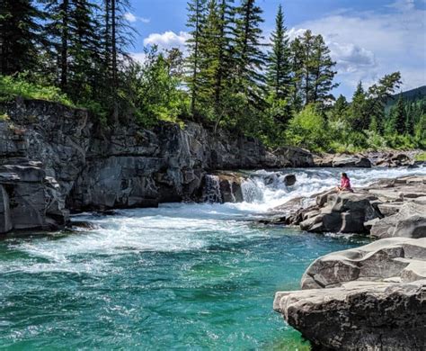 Visit These 20 Incredible Waterfalls In Alberta For 2023