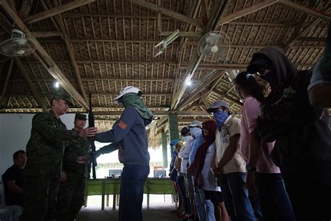 10 top bicol npa rebels surrender in albay inquirer news
