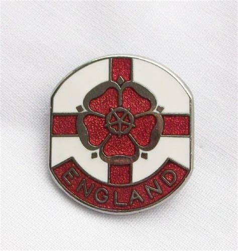 England Rose Enamel Lapel Pin Badge