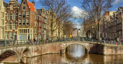 Lesen sie mehr bei westwing! Amsterdam die herrliche Hauptstadt der Niederlande