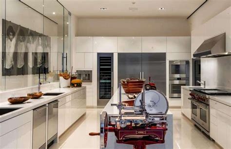 Billionaire Modern Mansion Kitchen Kitchen Ideas