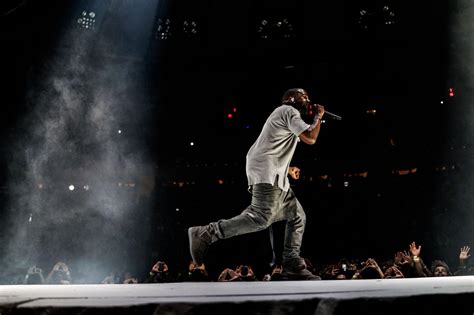 Kanye West 4k Wallpapers Top Free Kanye West 4k Backgrounds