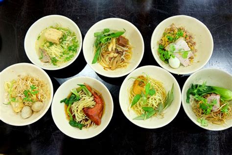This D5 Restaurant Serves Up 7 Bowls Of Noodles For 49k Saigoneer