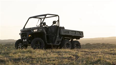 Can Am Revamped Defender Lineup And All New 6x6 Model