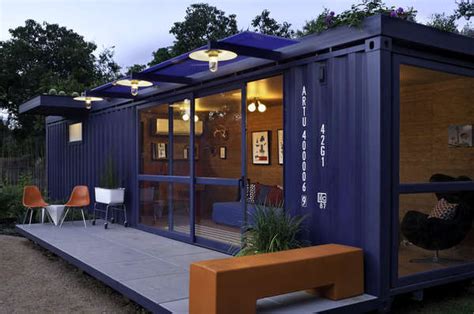Container Guest House In San Antonio Texas By Poteet Architects