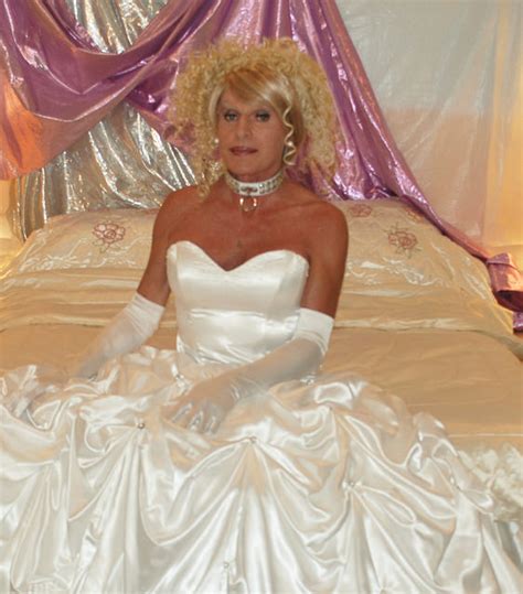 A Romantic Strapless Wedding Gown Modeled By Lisa The Transgender