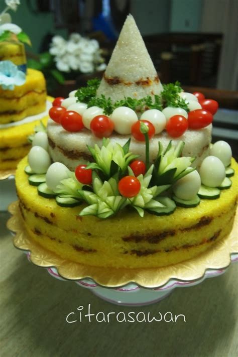 Pulut kuning juga amat indah dihias dan dijadikan hantaran. Pulut Kuning Majlis Berkhatan ~ Blog Kakwan