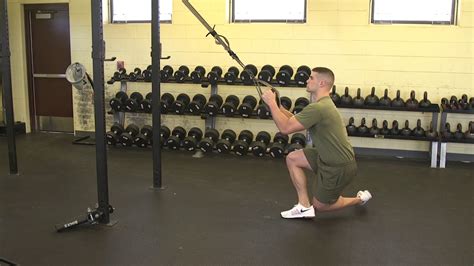 Marines Force Fitness Trx Curtsy Lunge Youtube