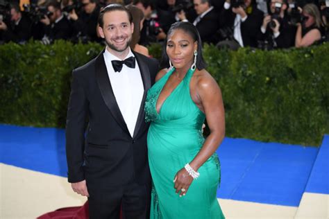 Serena Williams Marries Reddit Co Founder Alexis Ohanian At A Ceremony