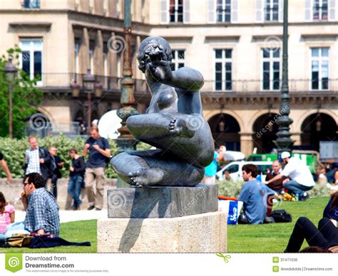 Statue Of A Naked Woman Magnificent Forms Covers His Face With His Hand