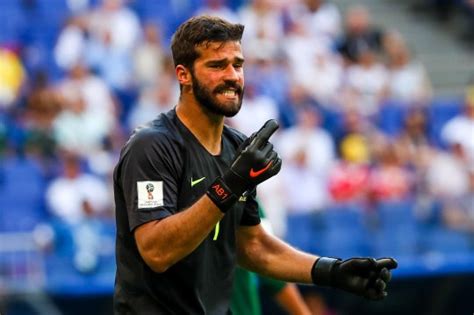 Liverpool News Alisson Speaks Out At Airport As Roma Accept £67m Bid