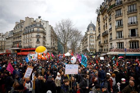French Demonstrators Strike Protest Over Proposed Retirement Age
