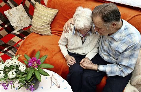 Sozialpsychiatrischer Dienst für alte Menschen stärker gefragt - Entlastung für Angehörige nötig ...