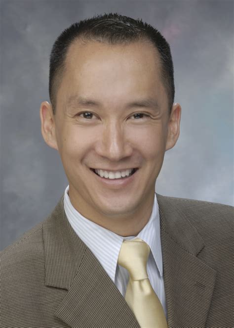 Dr Patrick Yeung Jr Endometriosis Specialist