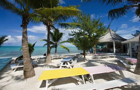 The Best Beach Bars In The Caribbean Beach Bars Caribbean Beaches