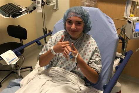 Sarah Before Ets Surgery Hyperhidrosis Hyperhydrosis Excessive Sweating
