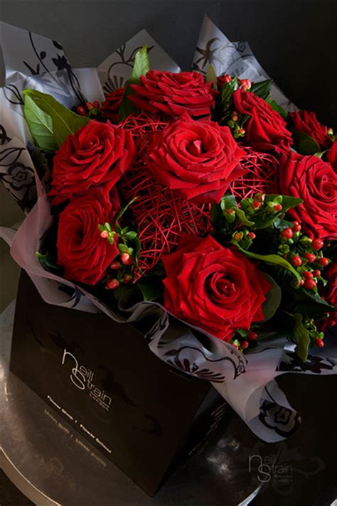 Ahead, we got the creative juices flowing for you with 26 gifts that will show her you're up to speed on. Eye Candy — Floral Designs for Valentine's | Flirty Fleurs ...