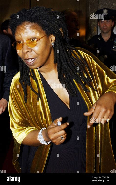 American Actress Whoopi Goldberg Arrives At The 2002 Tony Awards At