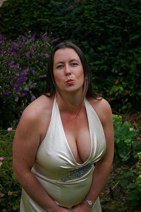 Mature And Bbw Cleavage And More 486 Pics 2 Xhamster