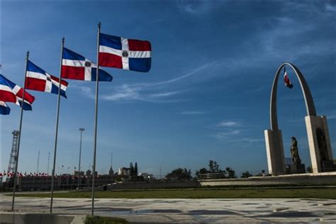7 Cosas Que Tal Vez No Sabes Sobre La Plaza De La Bandera Ensegundosdo República Dominicana