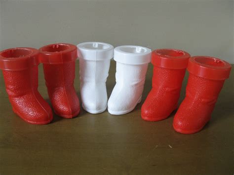 Set Of SANTA BOOTS Plastic Boots Candy Containers Holiday Blow Molds S Mid