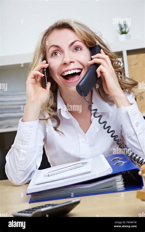 People Making Phone Calls In Hi Res Stock Photography And Images Alamy