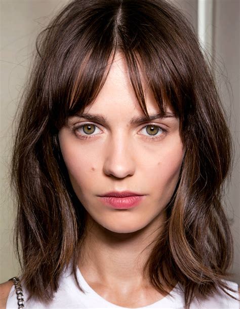 cheveux 16 idées de frange en images taaora blog mode tendances looks