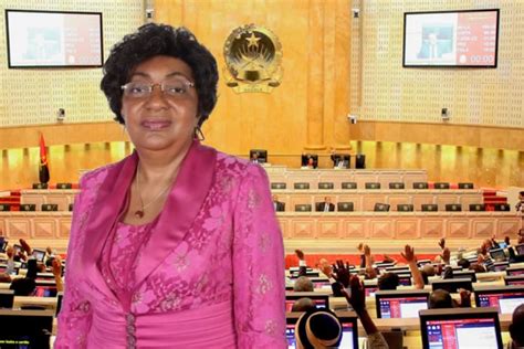 Parlamento Angolano Dá Posse A Nova Provedora De Justiça Angola24horas Portal De Noticias Online