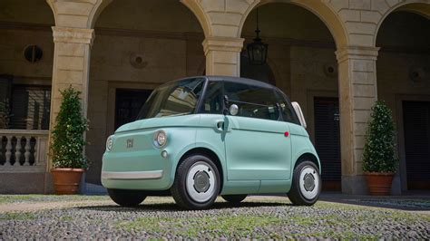 Its Ami Topolino Fiat Launches New Compact Retro Ev Car Magazine