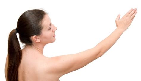 How To Get Rid Of Dark Spots Under The Arms