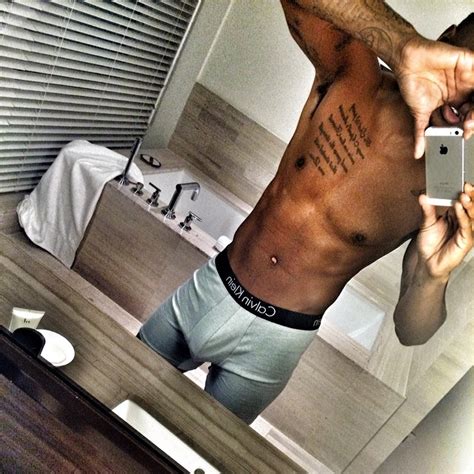 Oh My Trigga Trey Songz Shows Off His Package Ipower Fm