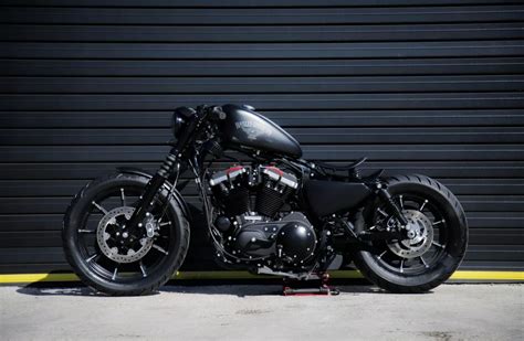 He builds custom harleys that excite people who don't normally like harleys. Harley Davidson Sportster Iron 883 | Harley davidson ...