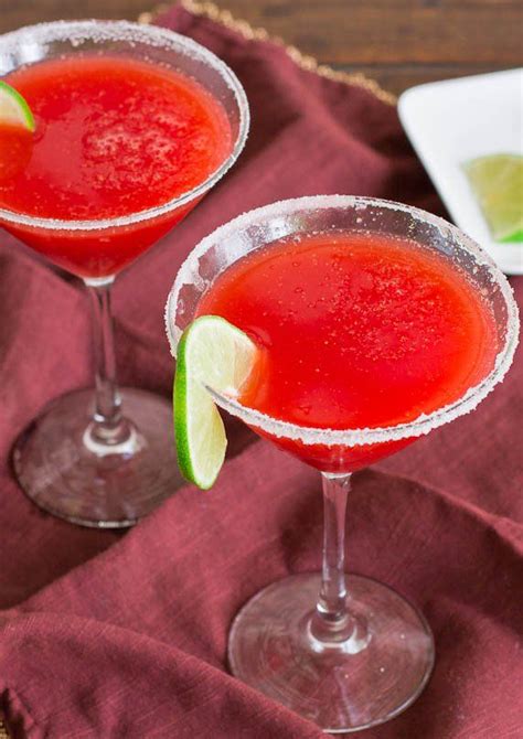 The cindy margurita strawberry and basal : Strawberry Margaritas: fresh strawberries the makings of a ...